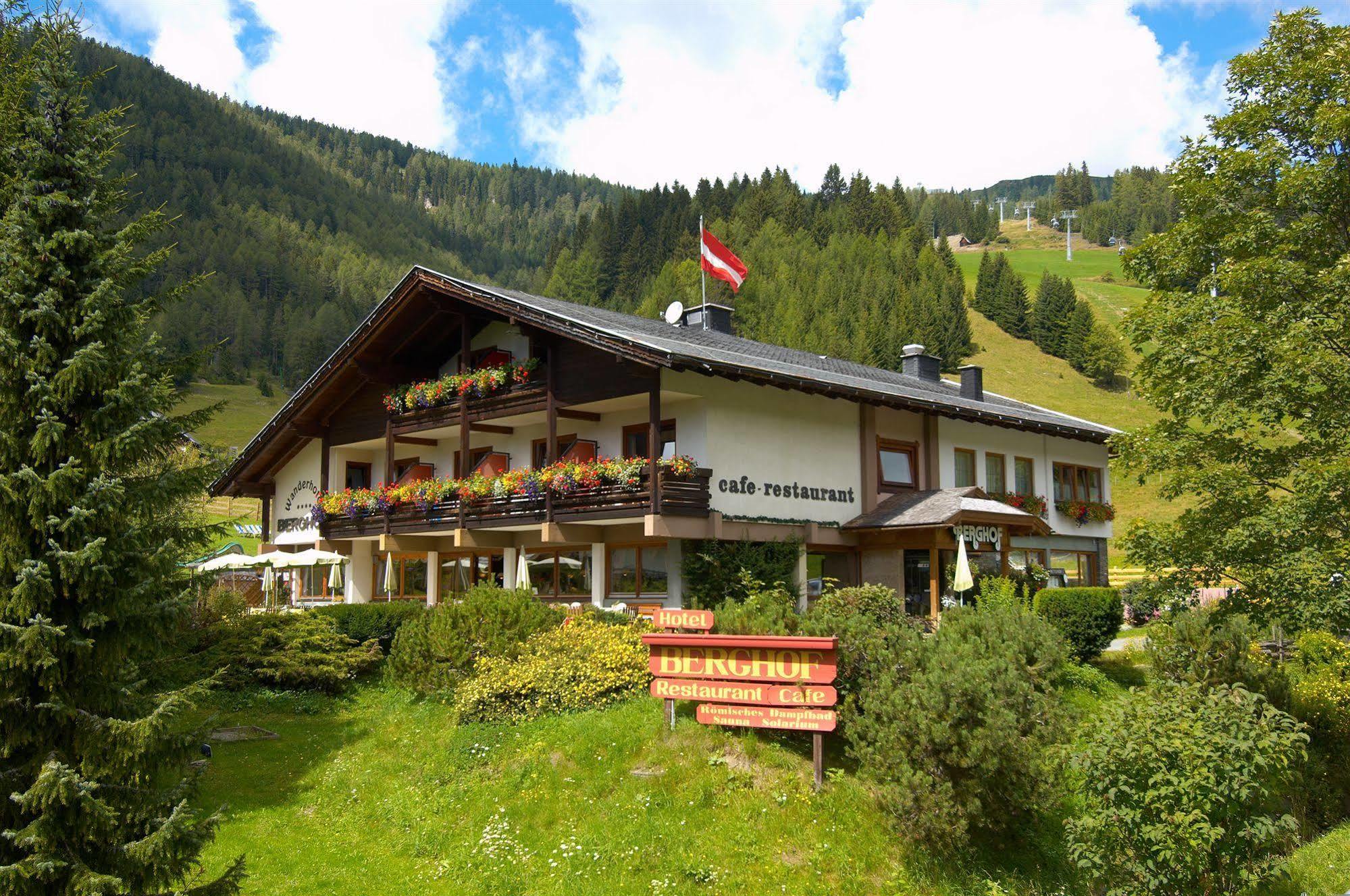 Schi- Und Wanderhotel Berghof Bad Kleinkirchheim Exterior foto